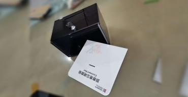旅客意見調(diào)查箱亞克力工藝品制作案例3